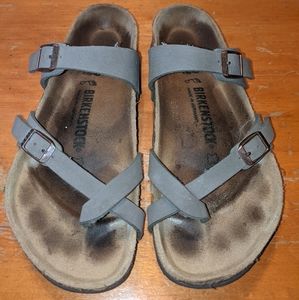 Birkenstock Mayari Size 8-8.5